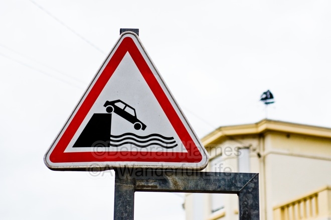 CautionSign2