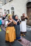 3-PlayingHorns2-750.jpg